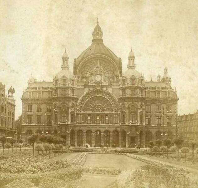 Architecture Of The Past (25 pics)