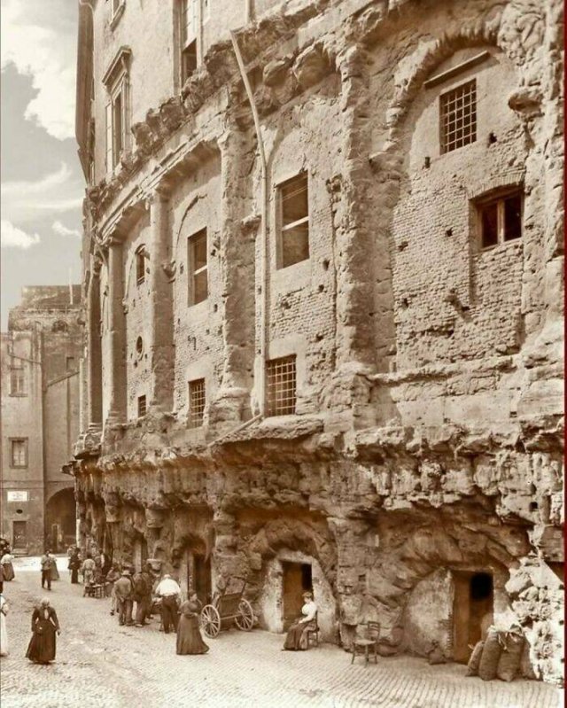 Architecture Of The Past (25 pics)