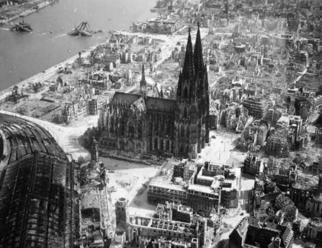 Architecture Of The Past (25 pics)