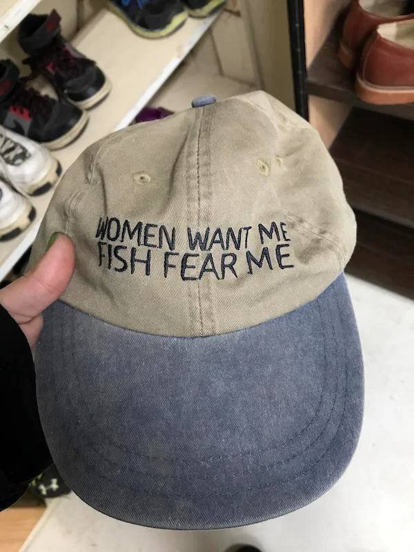 Weird Finds In Thrift Shops (34 pics)