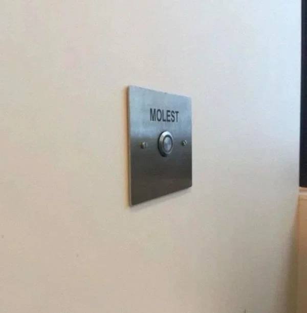 Strange Finds And Situations (39 pics)