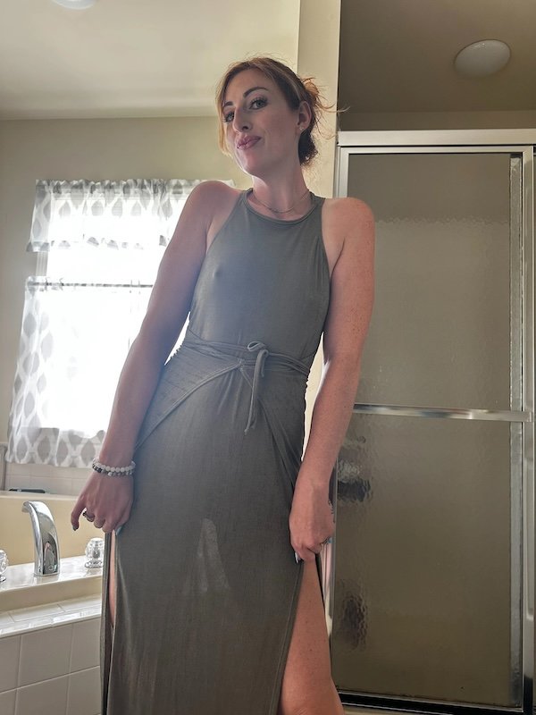 Braless Girls (30 pics)