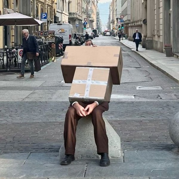 Strange Finds And Situations (24 pics)