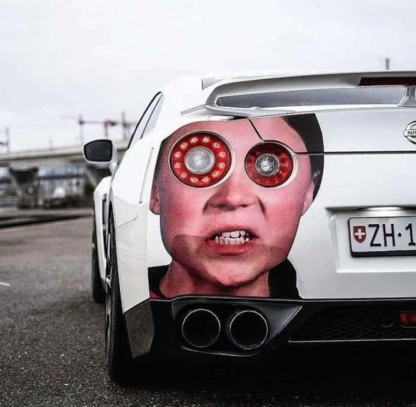 Strange Finds And Situations (24 pics)