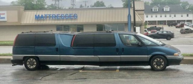 Crazy Cars (24 pics)