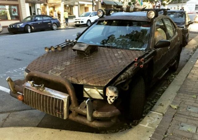 Crazy Cars (24 pics)