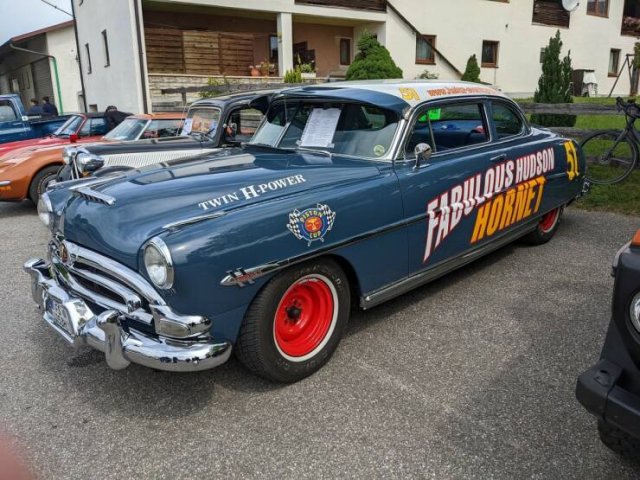 Crazy Cars (24 pics)