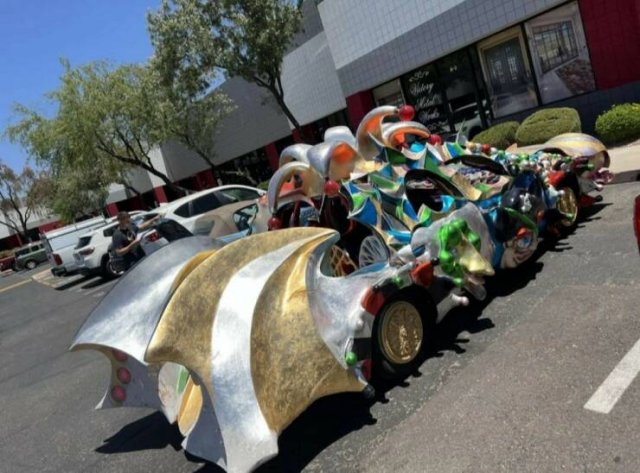 Crazy Cars (24 pics)