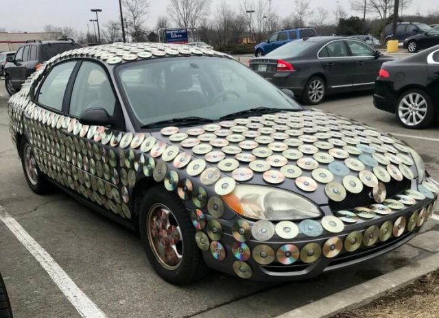 Crazy Cars (24 pics)