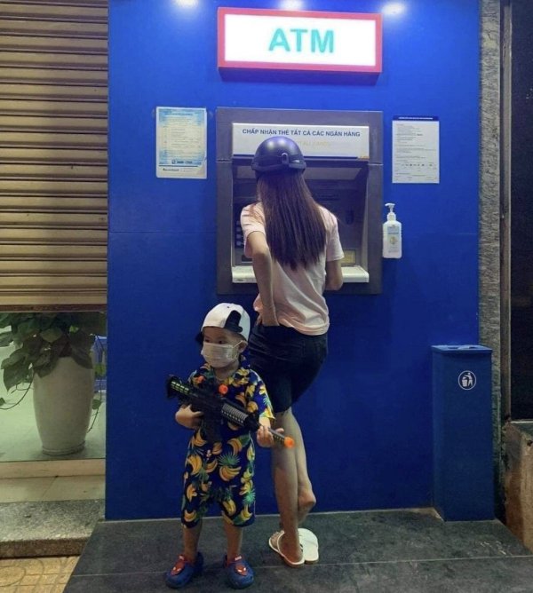 Weird Finds And Situations (35 pics)