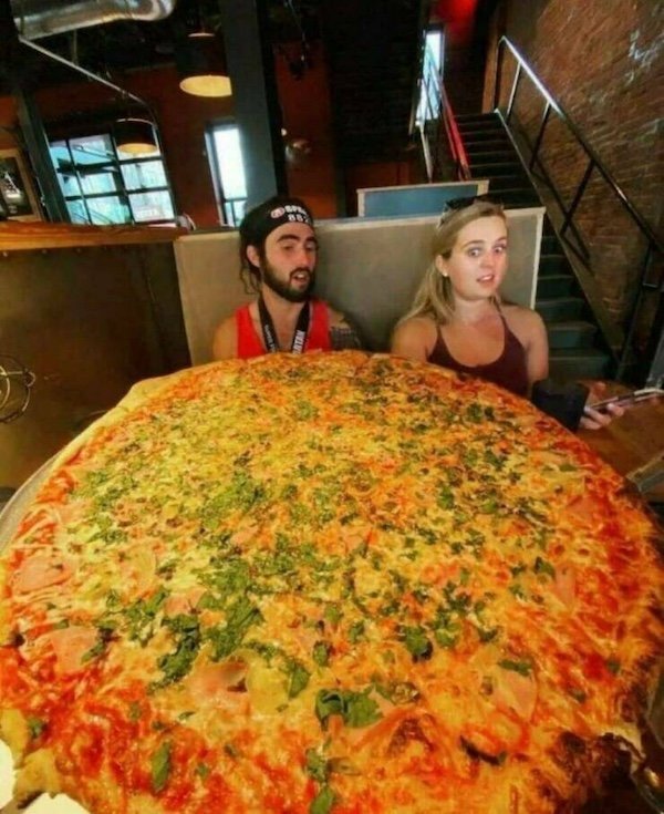 Giant Things (30 pics)