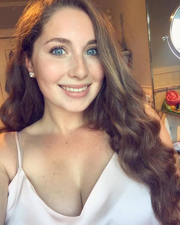 Girls With Freckles (43 pics)