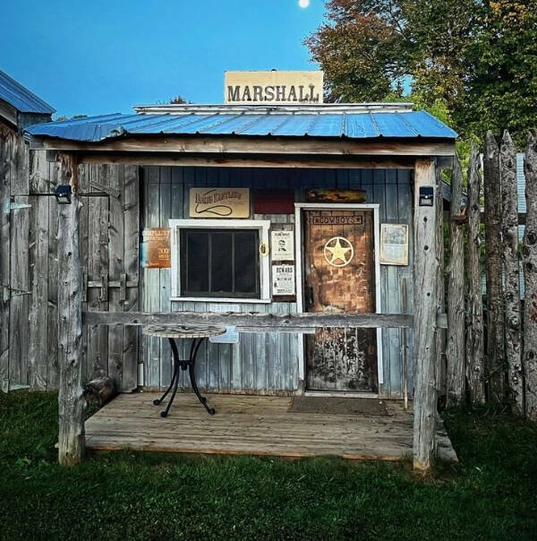 Cool Country Living Projects (21 pics)