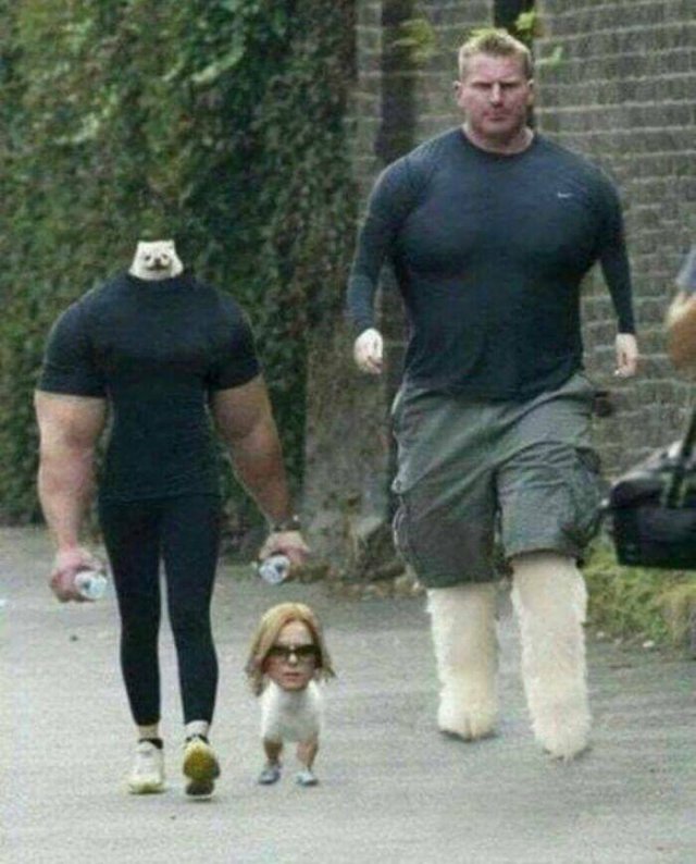 ''Cursed'' Photos (20 pics)