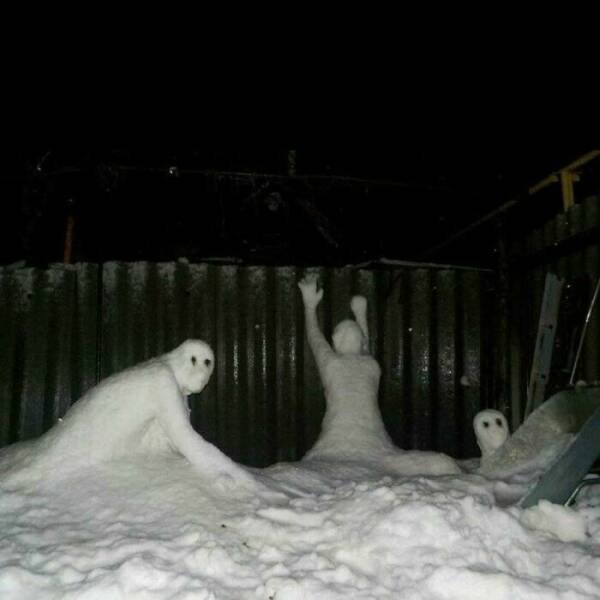 ''Cursed'' Photos (20 pics)