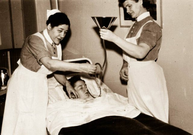 Creepy Old Medical Tools (24 pics)
