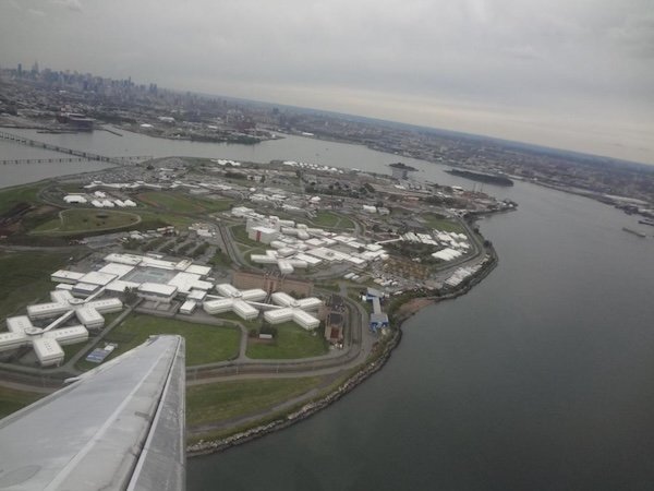 The Most Dangerous Prisons In The United States (10 pics)