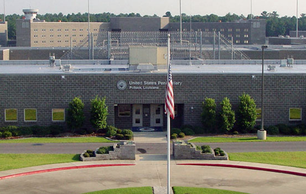 The Most Dangerous Prisons In The United States (10 pics)
