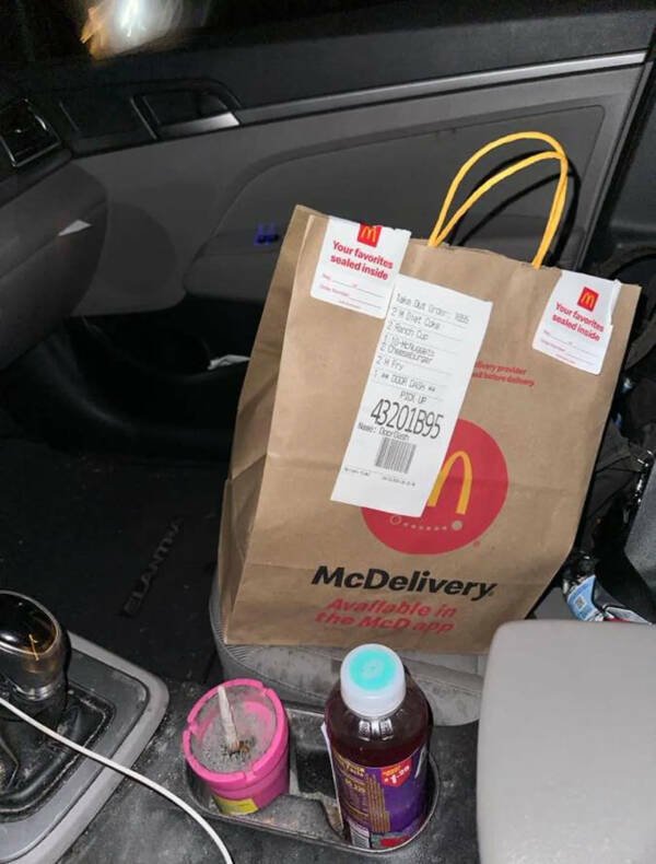 Failed Delivery (16 pics)