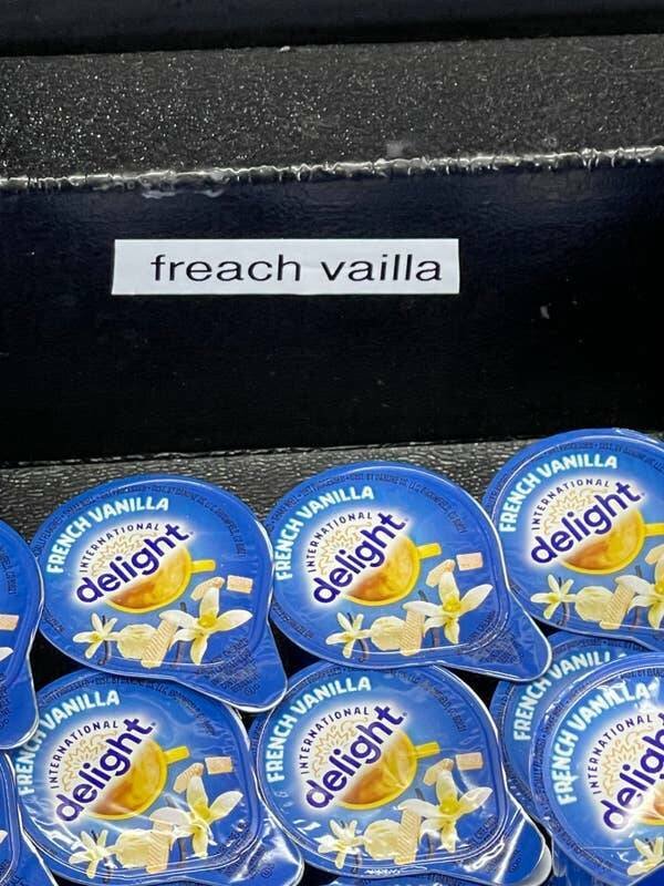 Funny Signs (24 pics)