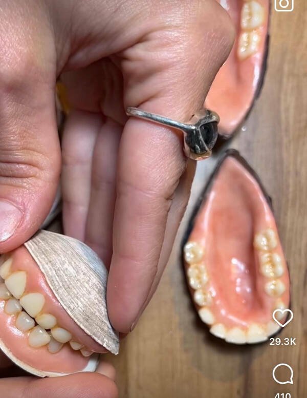 Odd DIY Crafts (17 pics)