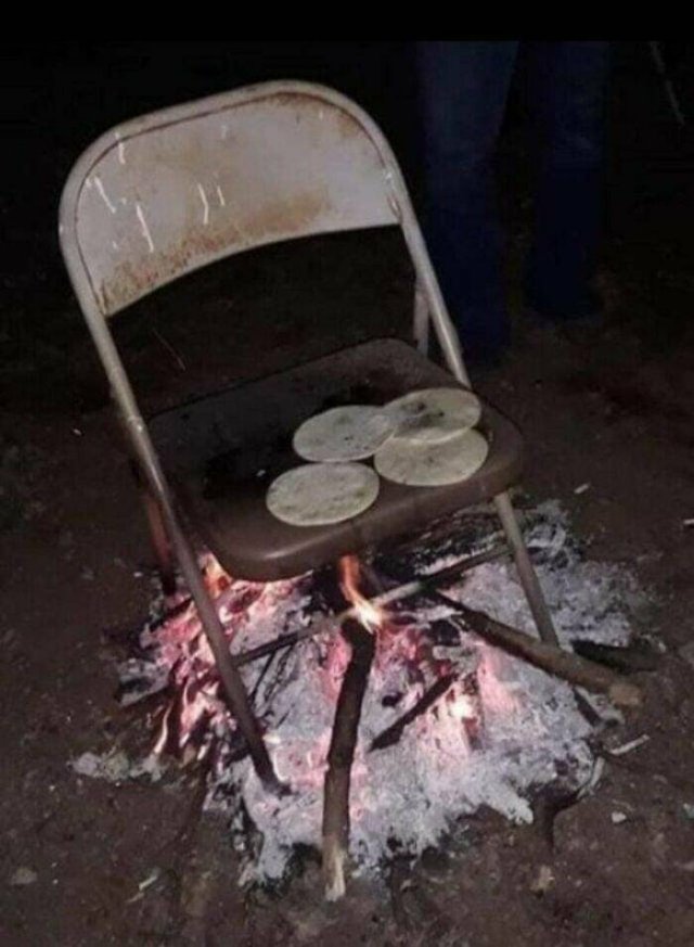 Weird Finds And Situations (23 pics)