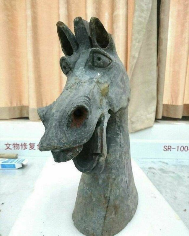 Amazing Artifacts From The Past (23 pics)