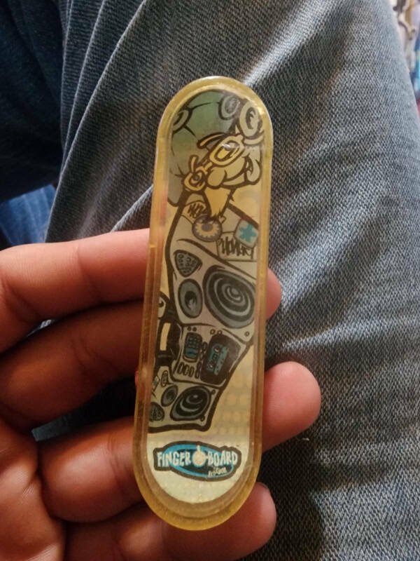 Nostalgic Things From The 90's (34 pics)
