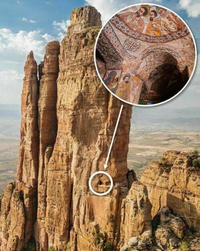 Amazing Artifacts From The Past (23 pics)