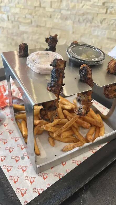 Strange Food Serving (15 pics)