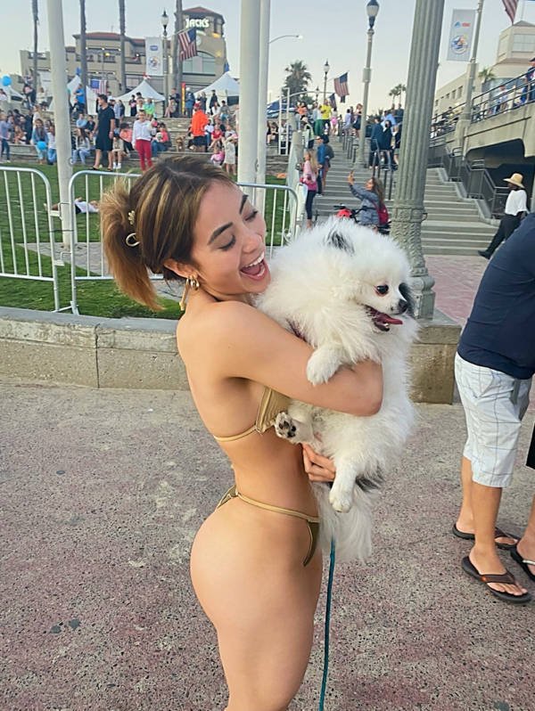 Cute Girls (27 pics)