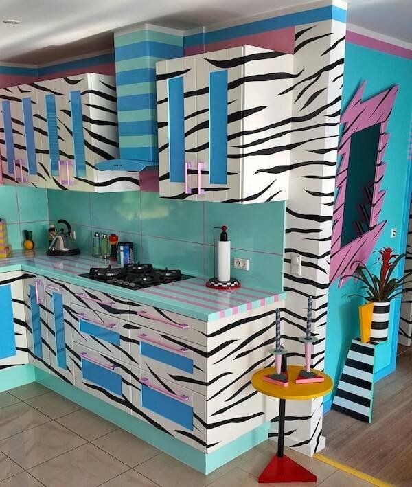 Weird Interior Design (24 pics)