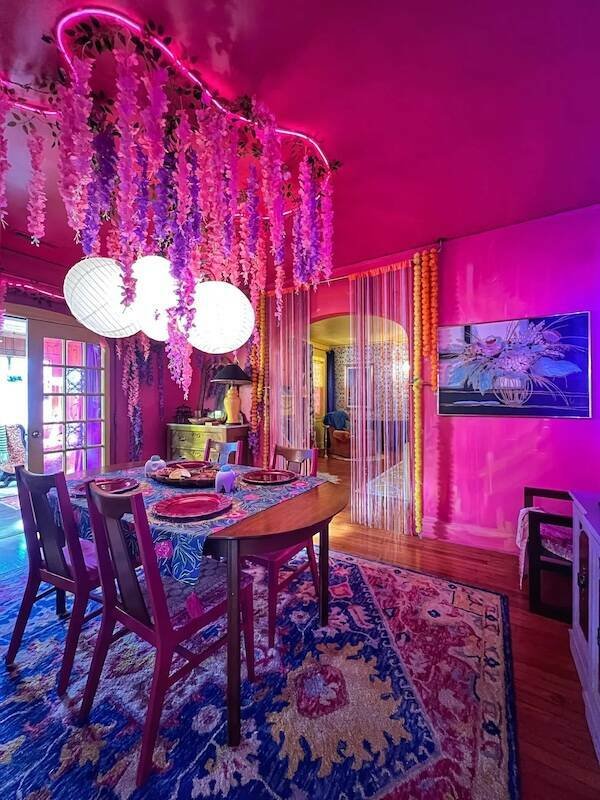 Weird Interior Design (24 pics)
