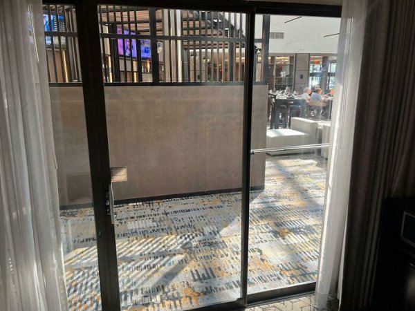 Weird Finds In Hotels (28 pics)