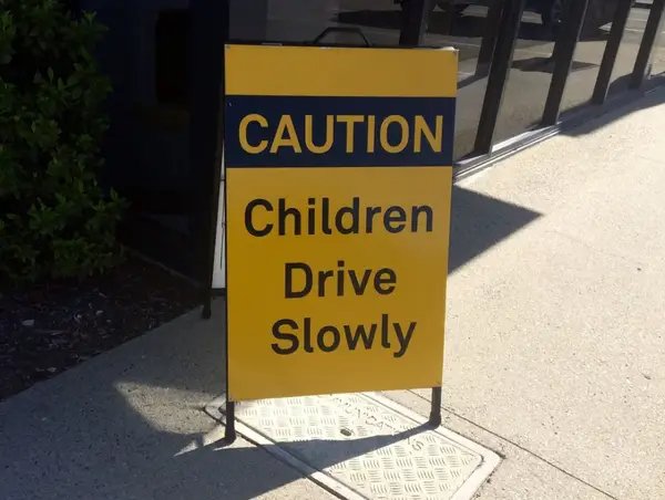 Failed Designs (25 pics)