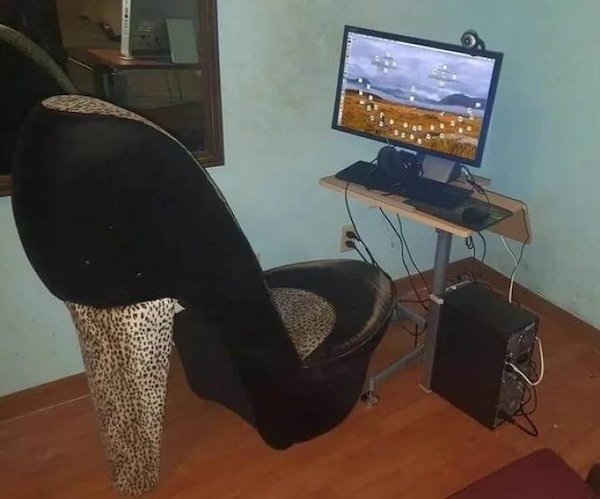 Strange Finds And Situations (35 pics)