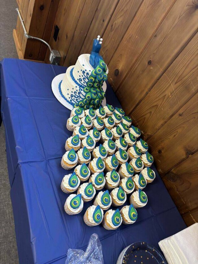 Really Cool Cakes (25 pics)