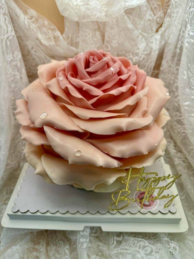 Really Cool Cakes (25 pics)