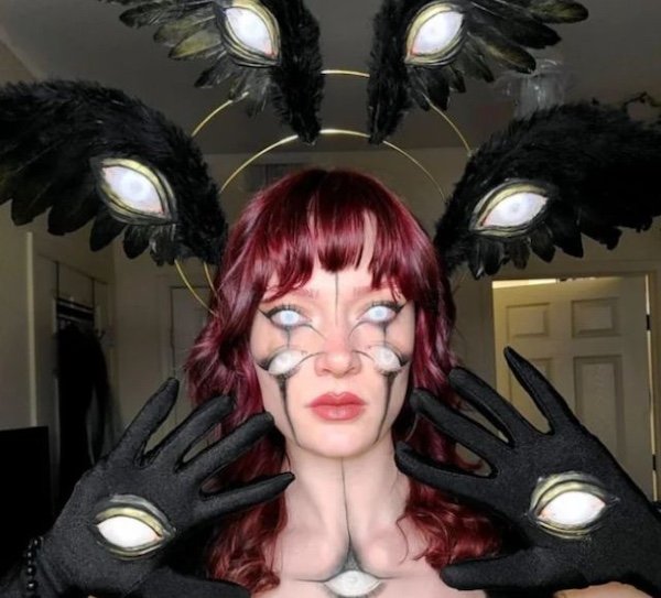Creepy Photos (29 pics)