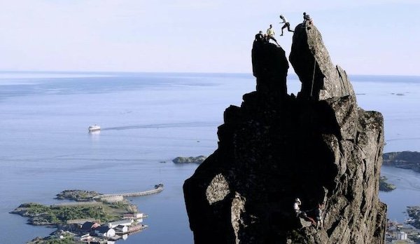 Creepy Photos (29 pics)