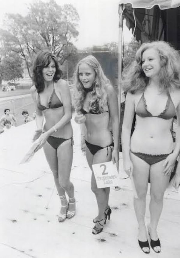 People Share Their Cool Photos From The Past (27 pics)
