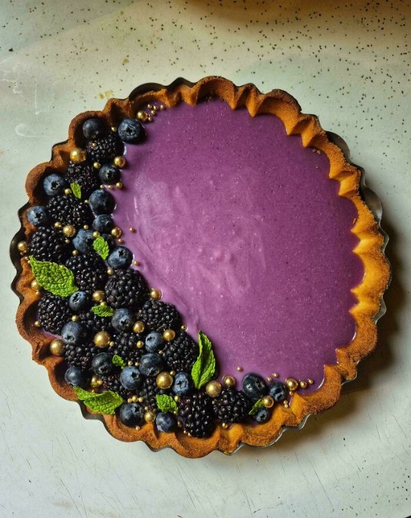 Weird Cakes (30 pics)