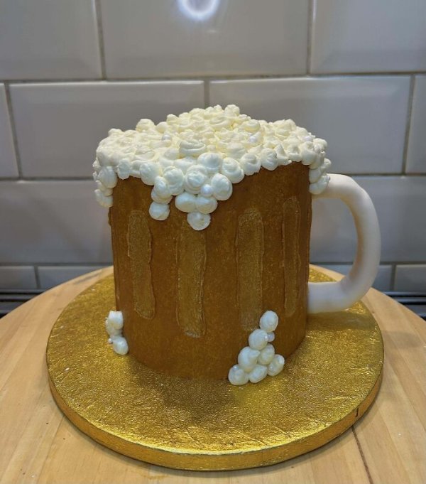 Weird Cakes (30 pics)