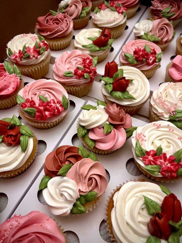 Weird Cakes (30 pics)
