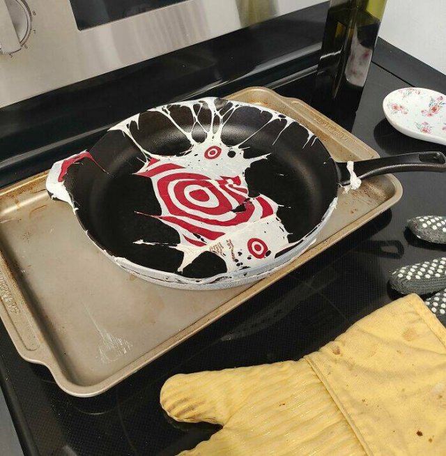Cooking Catastrophes (25 pics)