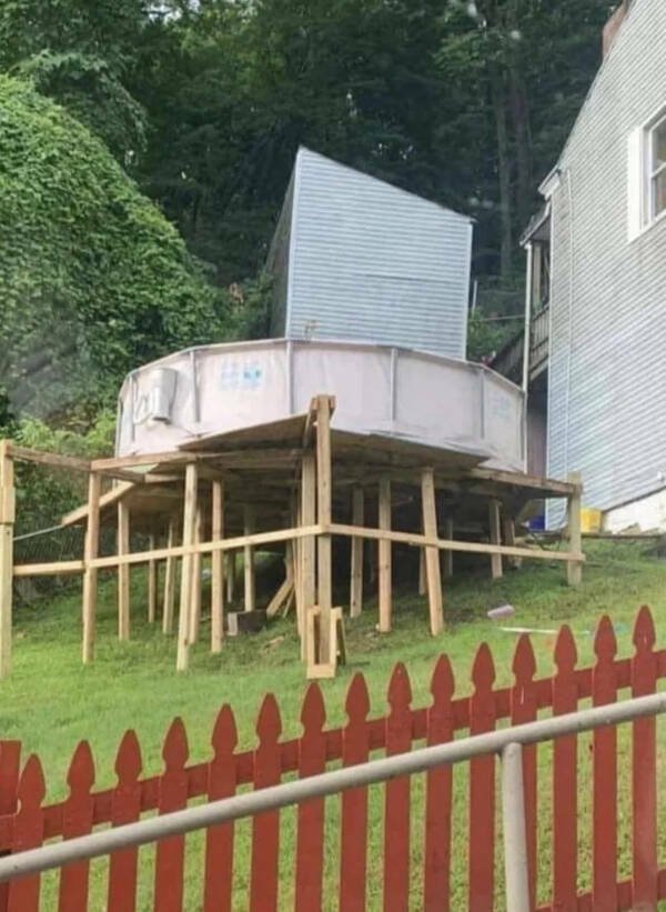 Strange DIY Crafts (24 pics)