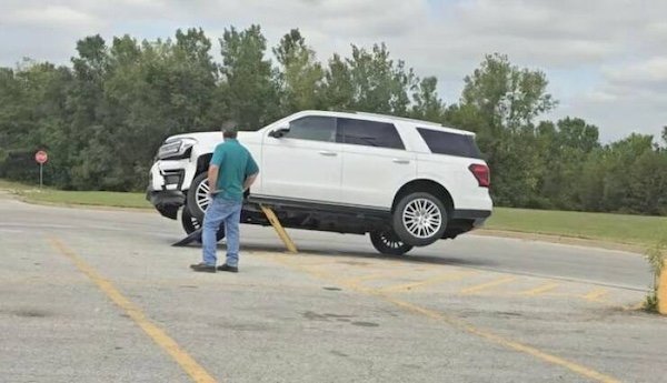 Epic Car Crashes (27 pics)