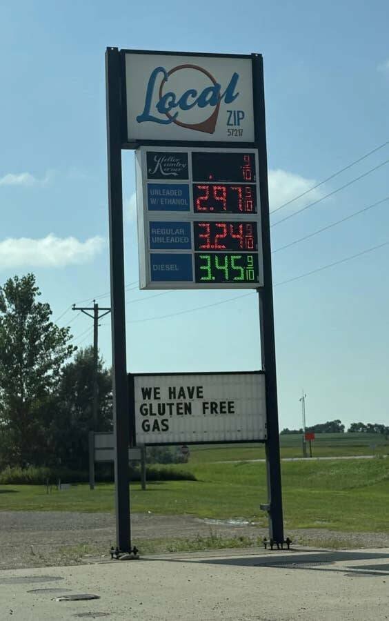 Hilarious Signs (14 pics)