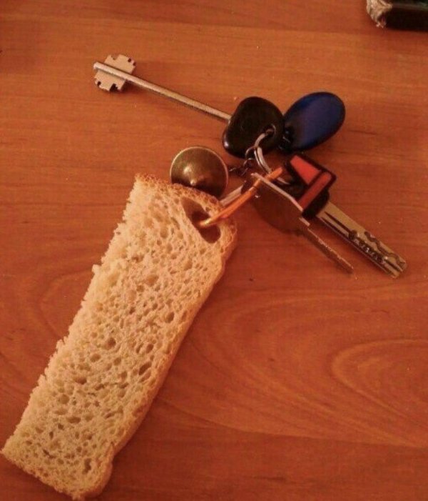 What Is Going On Here? (35 pics)