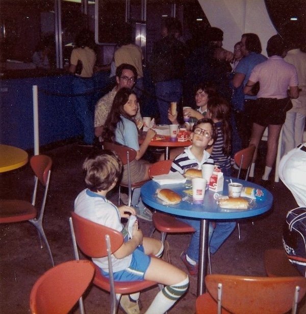 A Little Bit Of Nostalgia (32 pics)